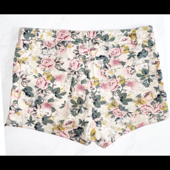 Forever 21 Cream Rose Floral Denim US 27 - Picture 2 of 4